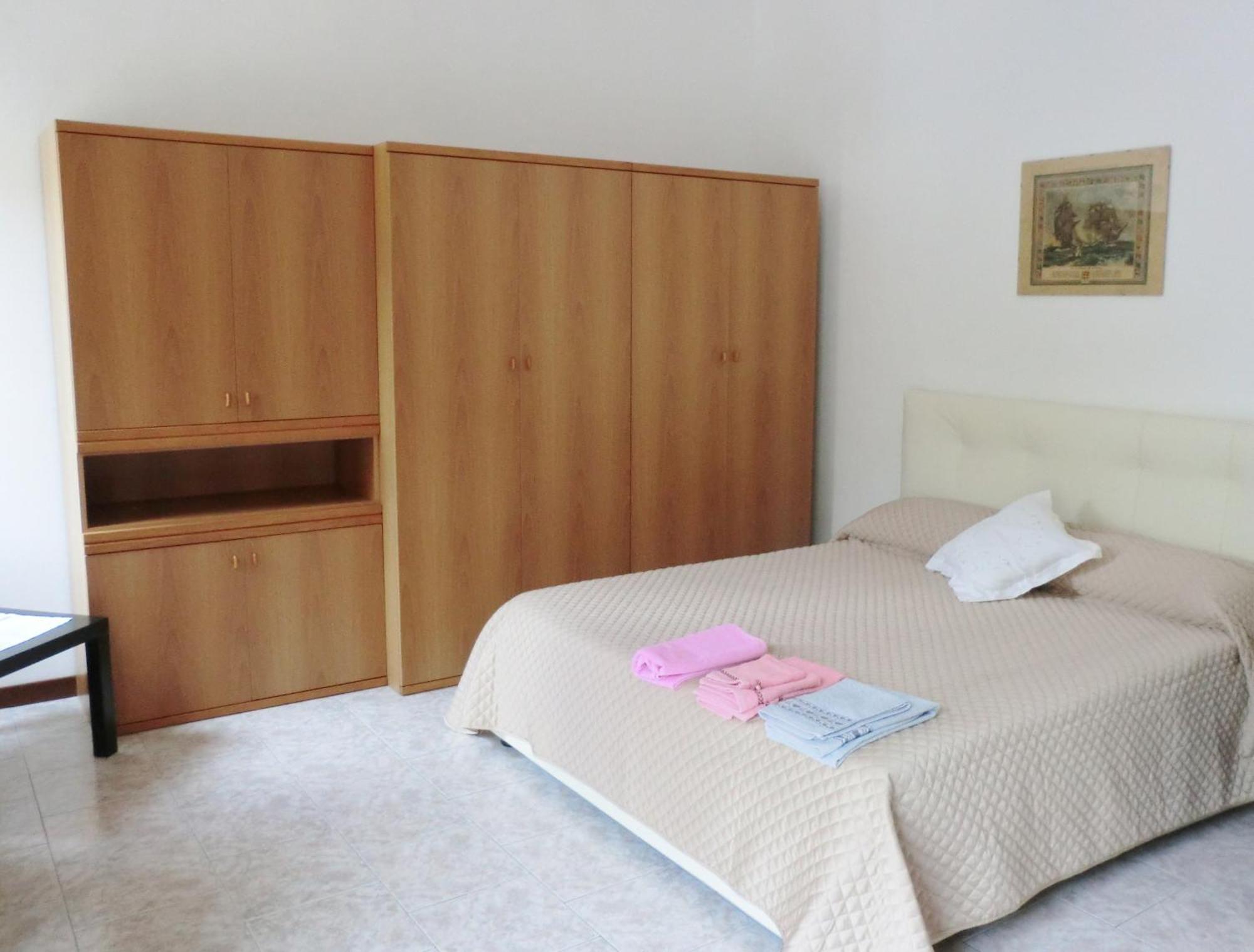 Appartamenti La Porta Sul Lago Laglio Room photo