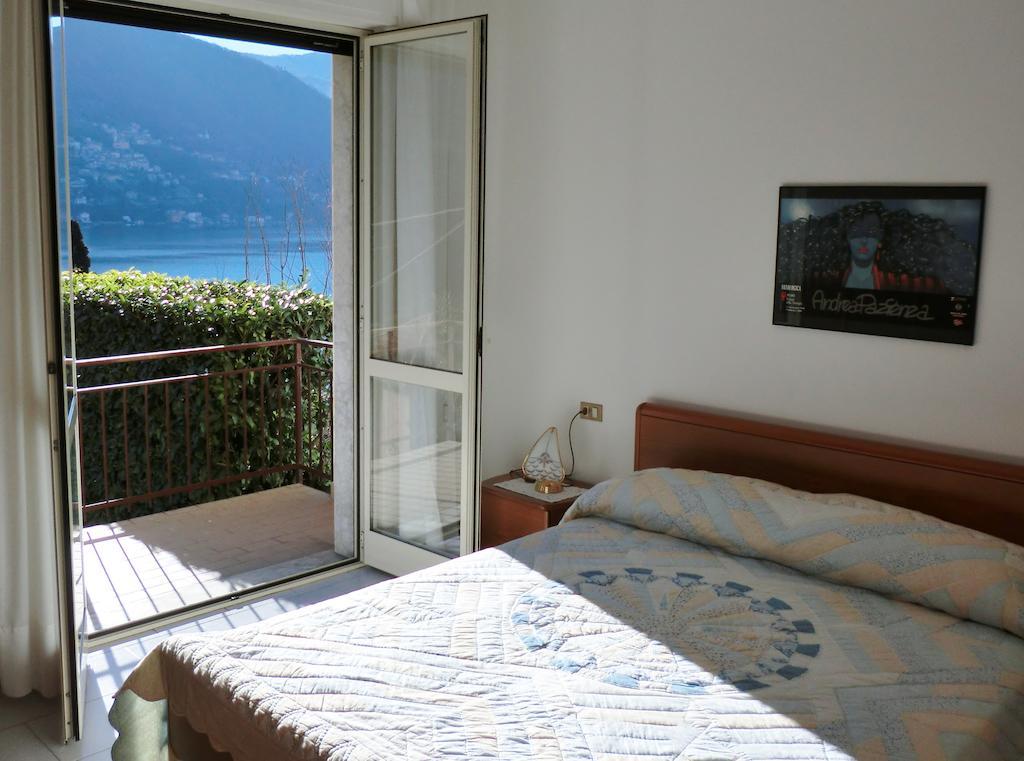 Appartamenti La Porta Sul Lago Laglio Room photo