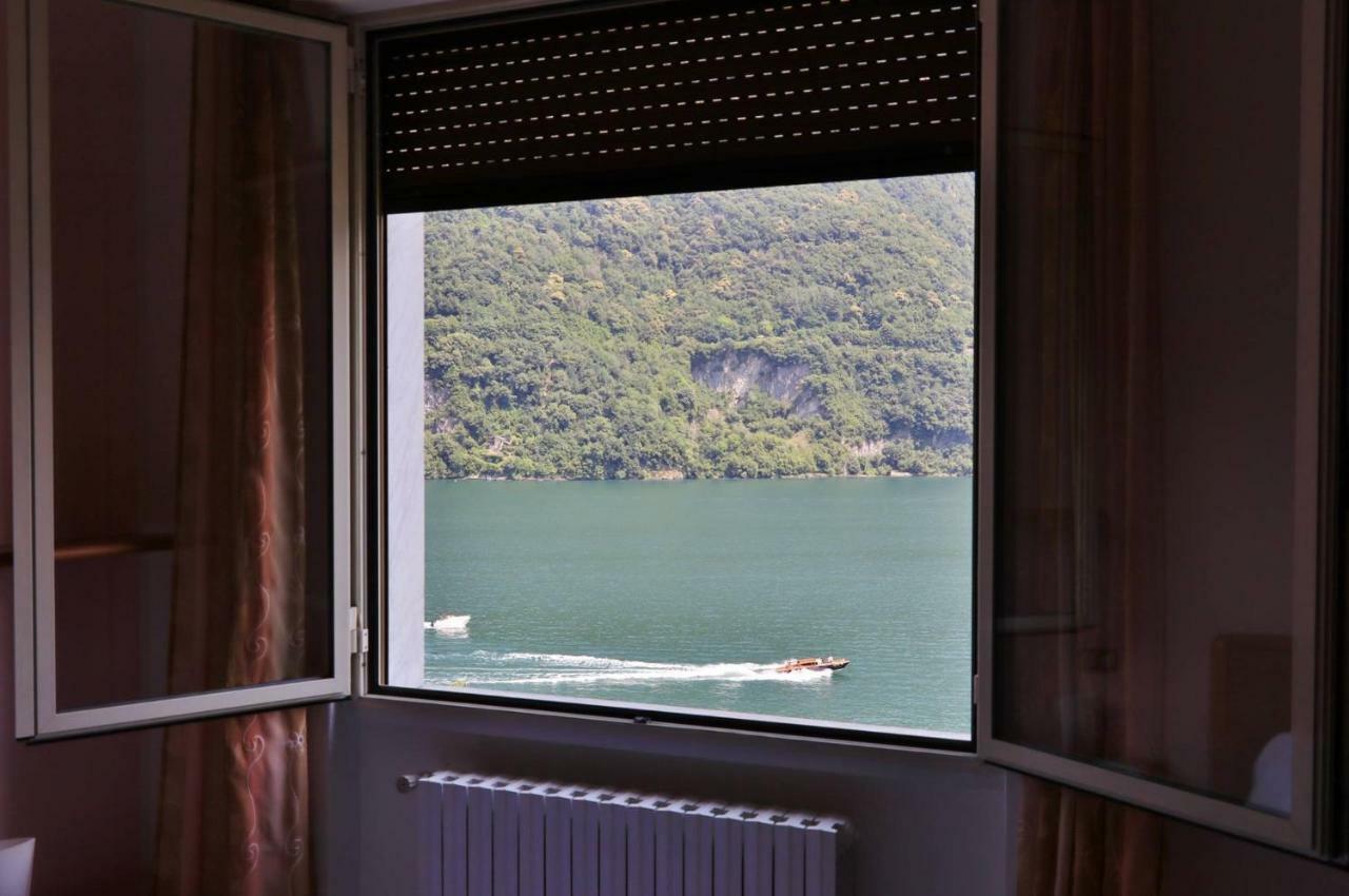 Appartamenti La Porta Sul Lago Laglio Exterior photo